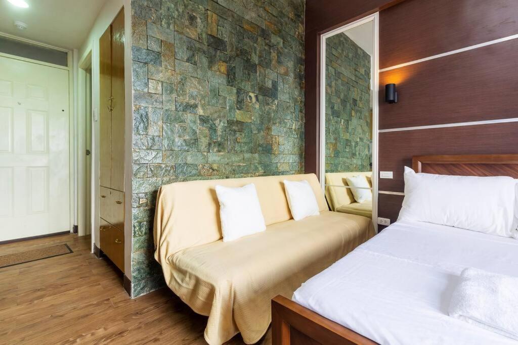 Antonio'S Place, 3 Mins To Mactan Airport, Fast Internet With Netflix Мактан Экстерьер фото