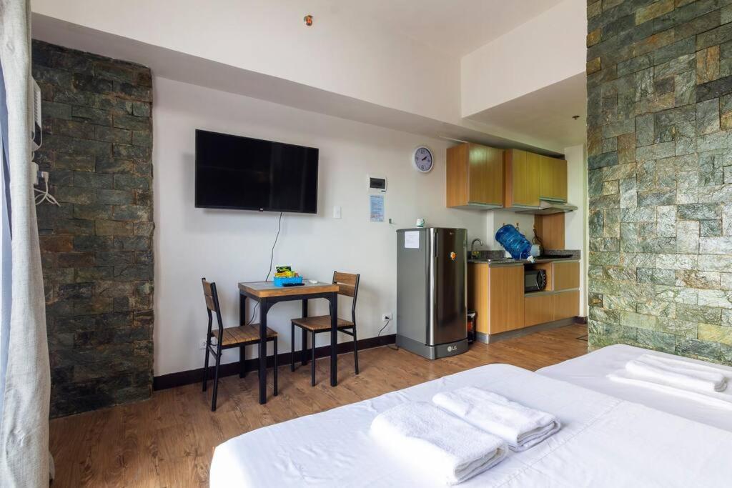 Antonio'S Place, 3 Mins To Mactan Airport, Fast Internet With Netflix Мактан Экстерьер фото